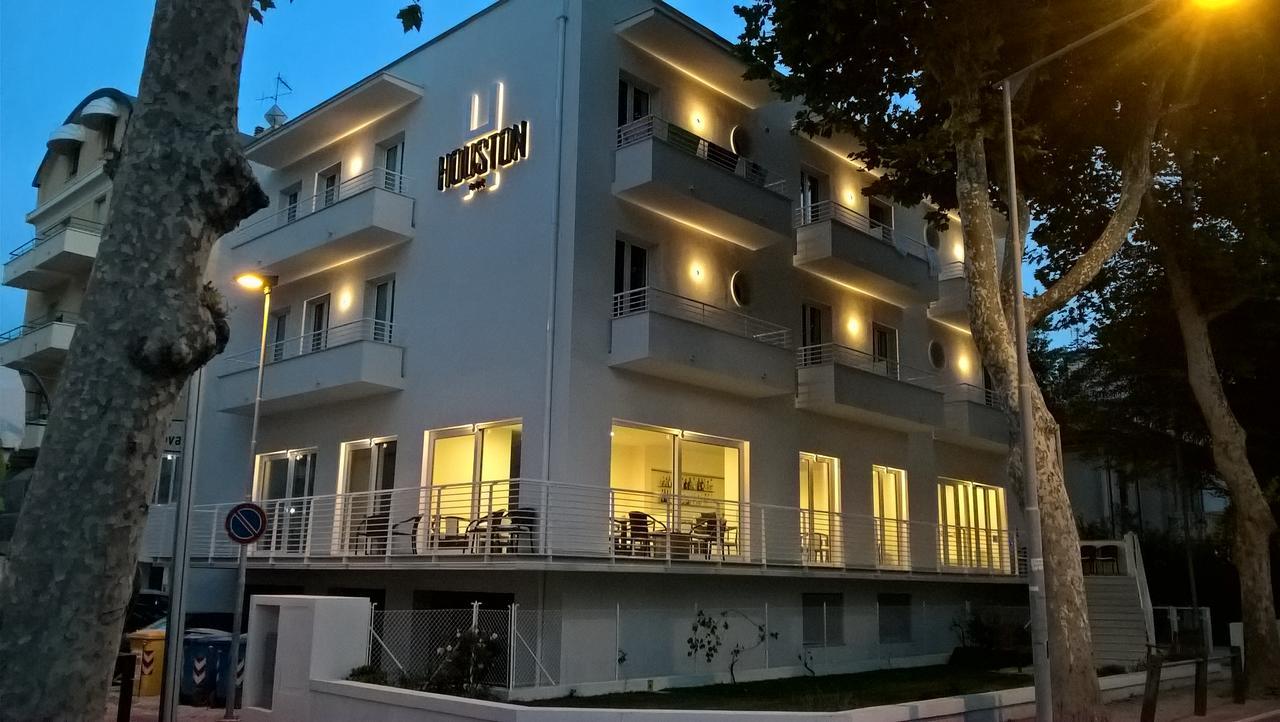 Houston 3* Римини